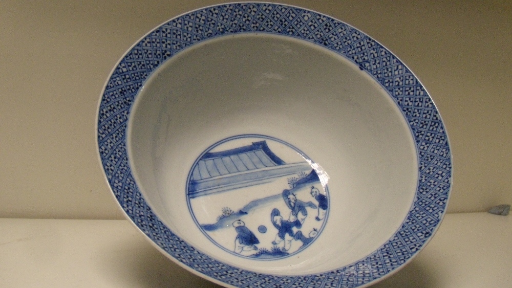 A blue and white bowl, six character mark and period of Kangxi, with hardwood stand, the flared - Image 2 of 3