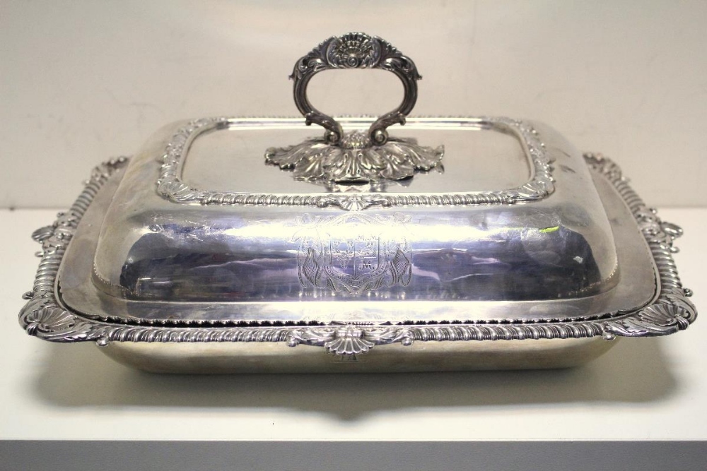 A pair of George III silver entree dishes and covers, by William Elliott, London 1818, each of - Image 2 of 7