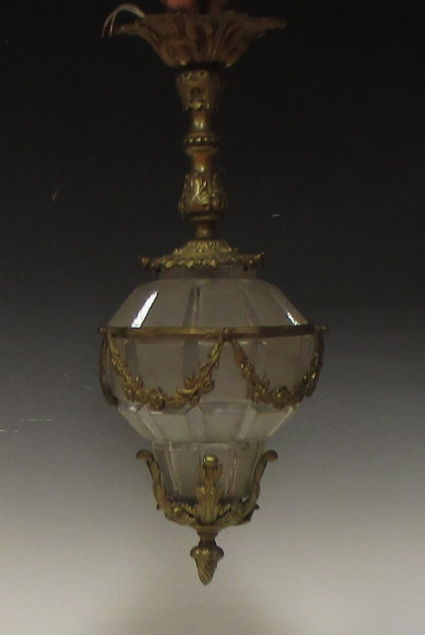 A modern brass mounted and frosted glass hall lantern, the pear shaped facetted glass shade - Image 2 of 2