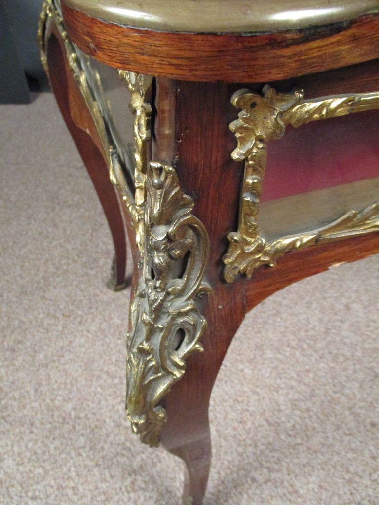 Louis XV style kingwood table vitrine, circa 1870 leaf moulded ormolu mounts, on swept legs and - Image 2 of 3