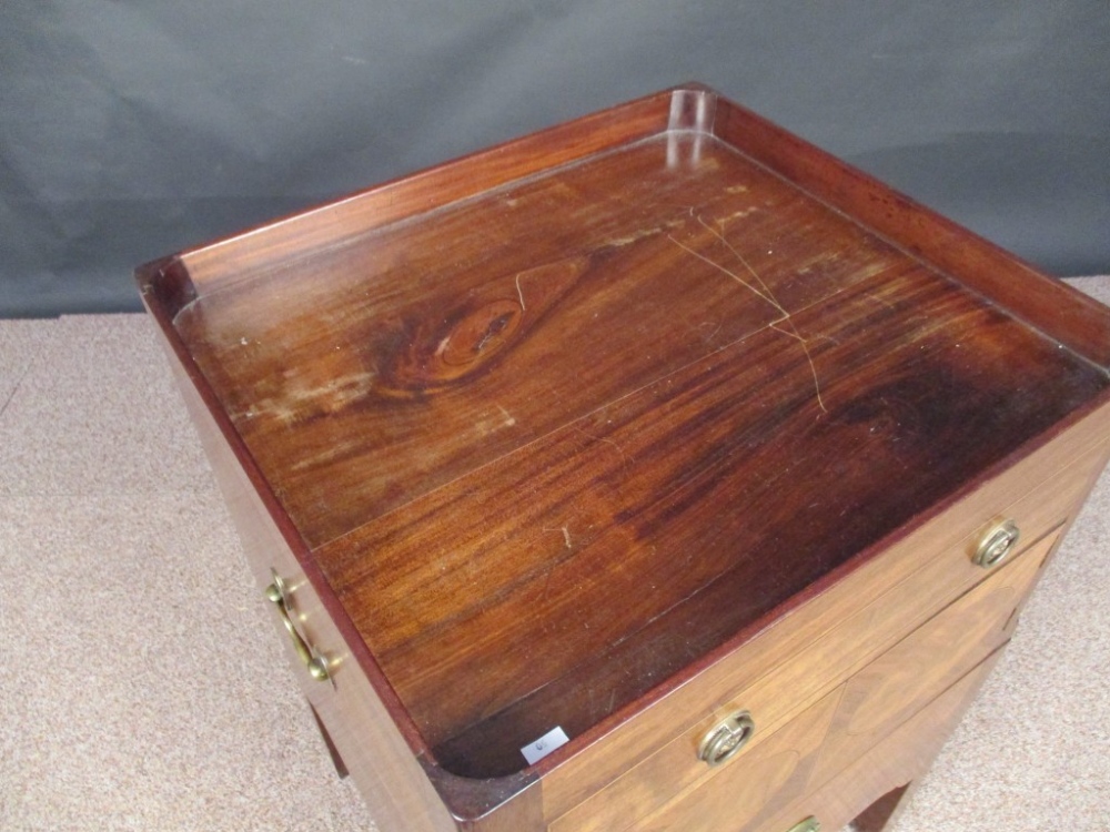 A George III mahogany night table, with tray edge top, cupboard and drawer below, decorated with - Image 3 of 3