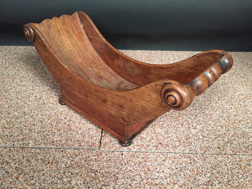 A 19th century mahogany cheese coaster, the curve shaped body raised on four bun feet 19 x 44cm (7 x - Image 3 of 5