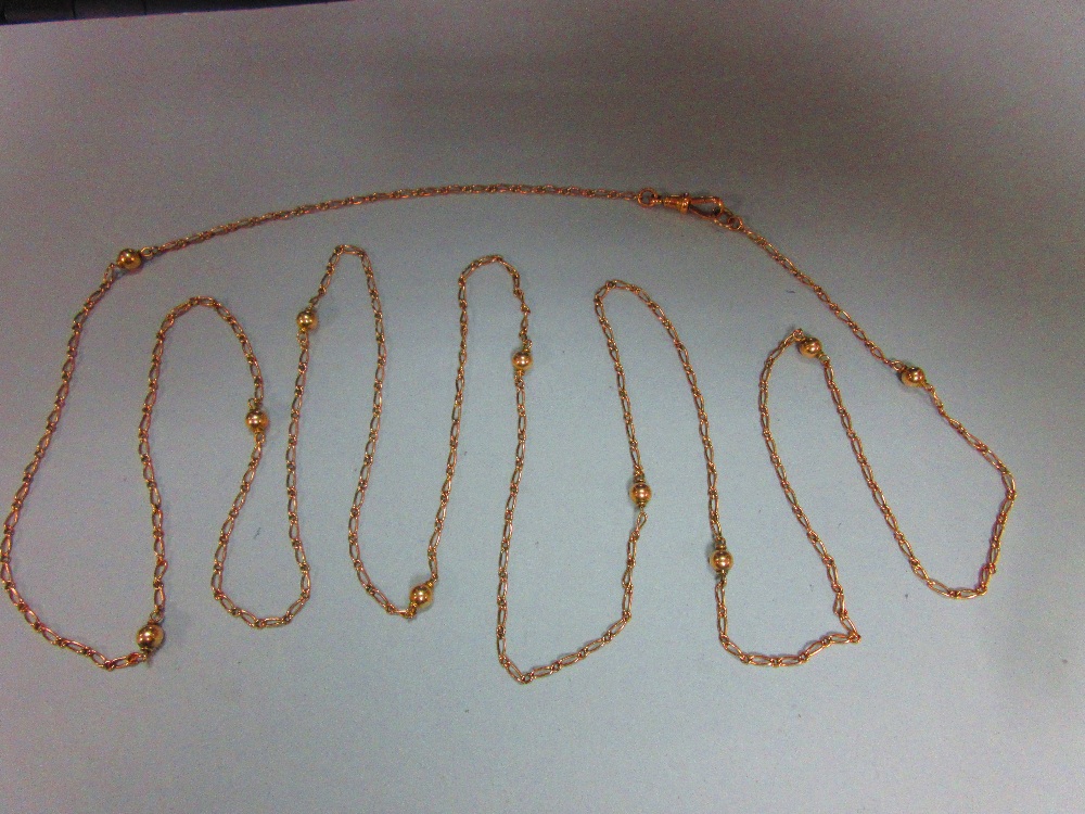 A fancy link long chain, composed of alternating long and short fine curb links, spaced at intervals - Image 2 of 2