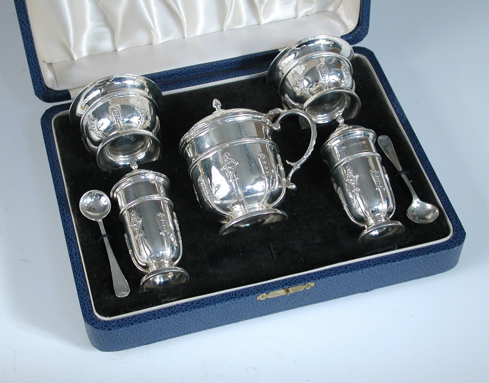 A five piece silver table cruet, by William Aitken, Birmingham 1903/04/06, comprising two open