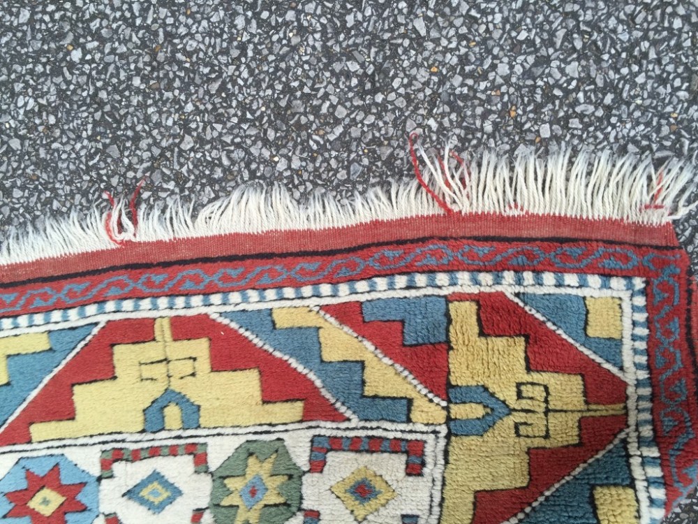 A Turkish rug, of Caucasian design 193 x 127cm (75 x 50in) Good colours and good pile levels - Image 3 of 3