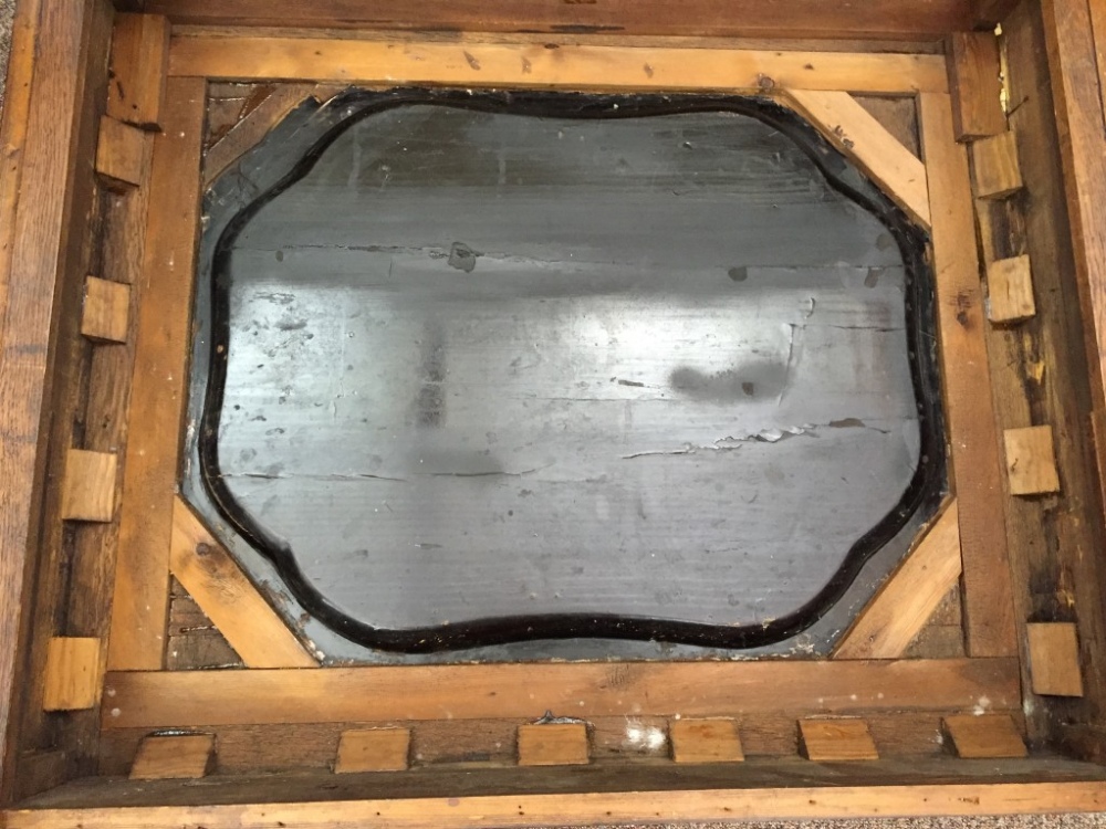 A late 18th century Continental mahogany and satinwood table, inset with a lacquer tray decorated - Image 4 of 4