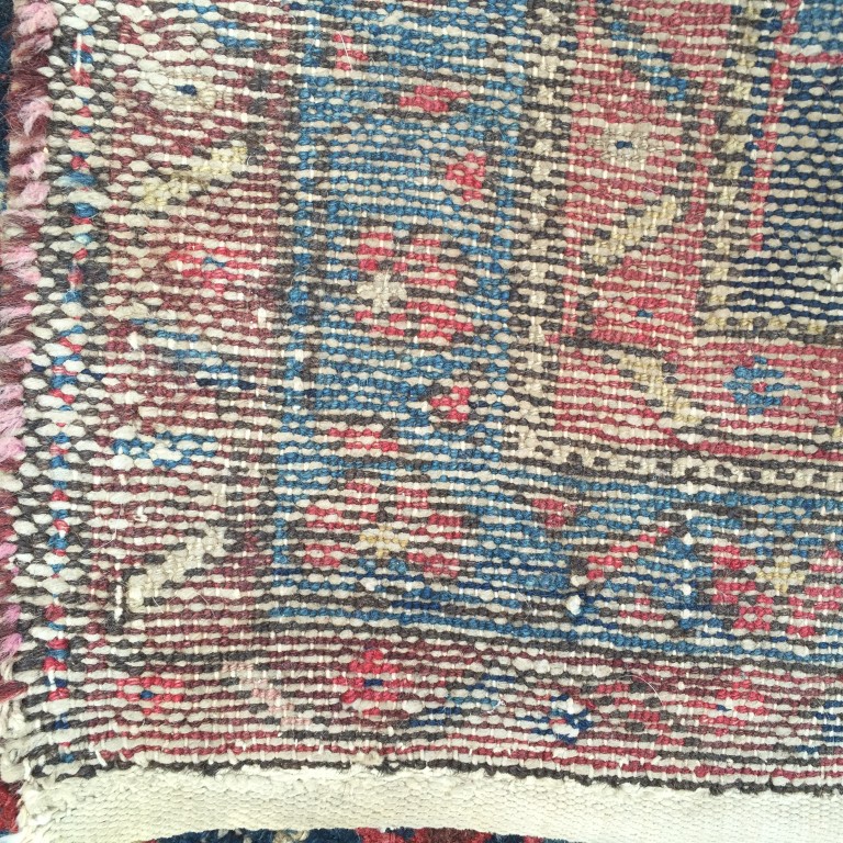 A Hamadan rug, 197 x 136cm (77 x 53in) Good colours, low, but even pile - Image 3 of 6