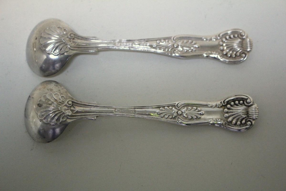 A pair of Victorian silver tub salts, by Robert Hennell III, London 1841, each of plain tub shape - Image 5 of 5