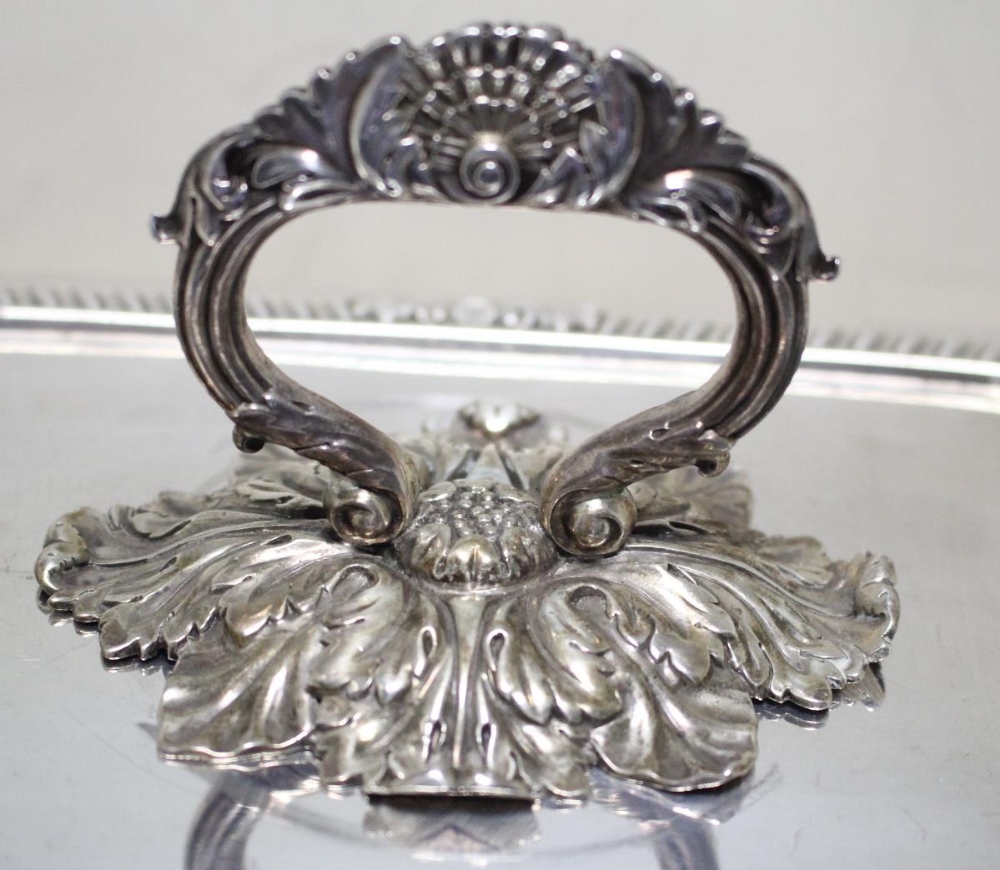 A pair of George III silver entree dishes and covers, by William Elliott, London 1818, each of - Image 3 of 7