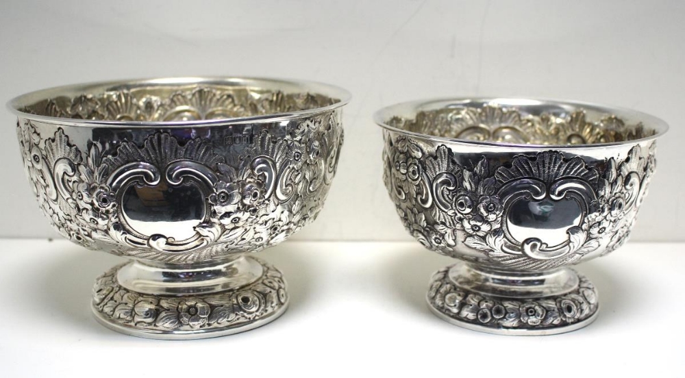 A small matched graduated pair of Edwardian silver rose bowls, one by Charles Stuart Harris, - Image 2 of 6