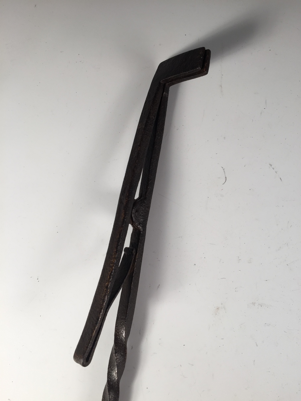 A late 18th/early 19th century wrought iron peerman, the circular foot supporting the spiral twisted - Image 3 of 3