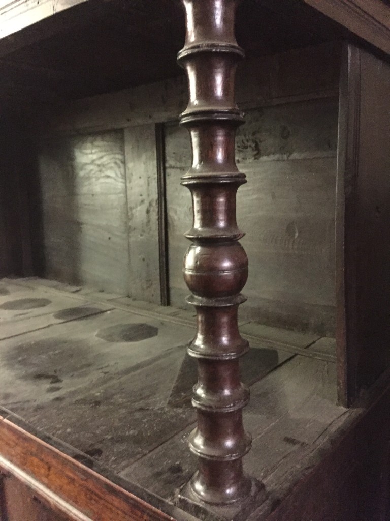 A late 17th century oak tridarn, with open front overhung shelf to the top supported by turned - Image 3 of 3