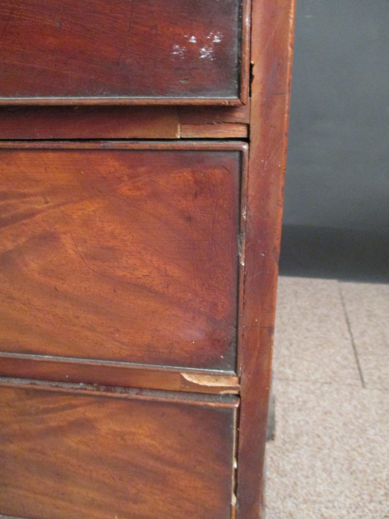 A George III mahogany secretaire chest on chest, with a greek key moulded cornice, canted reeded - Image 3 of 10