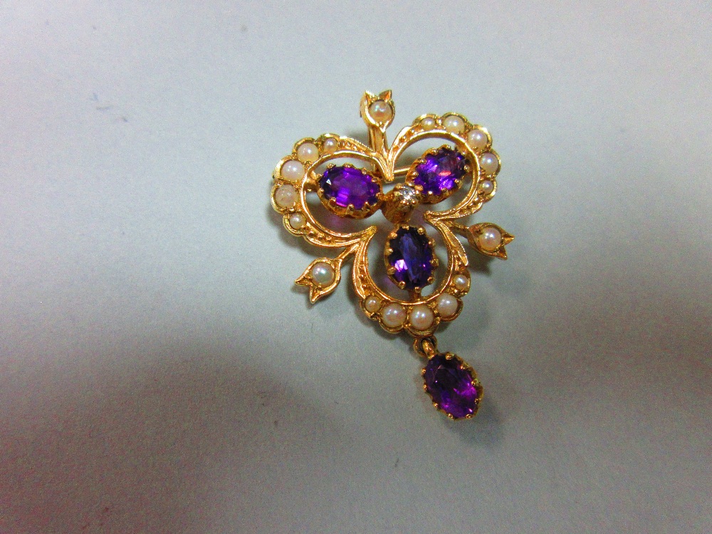 A gold, amethyst, seed pearl and diamond pendant / brooch, designed as an open trefoil delineated - Image 6 of 6