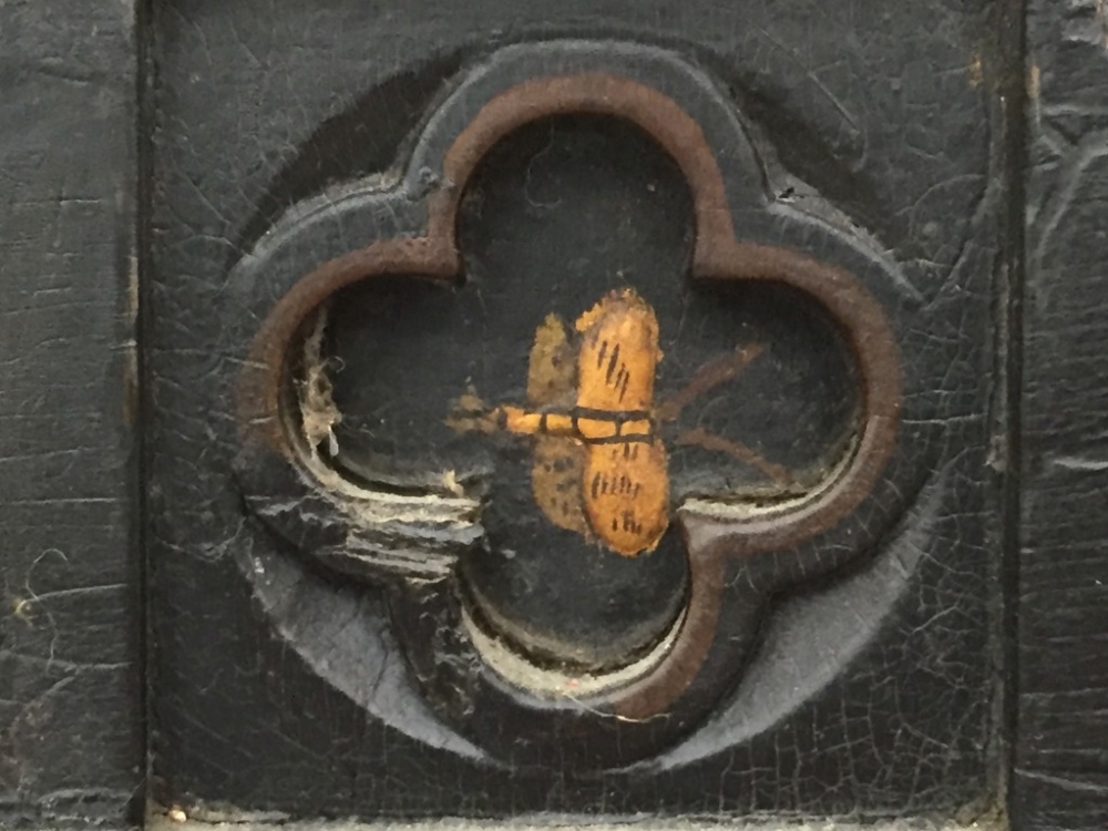 A Regency gothic revival black lacquer cabinet on stand, decorated in gilt with Chinoiseries in - Image 5 of 7