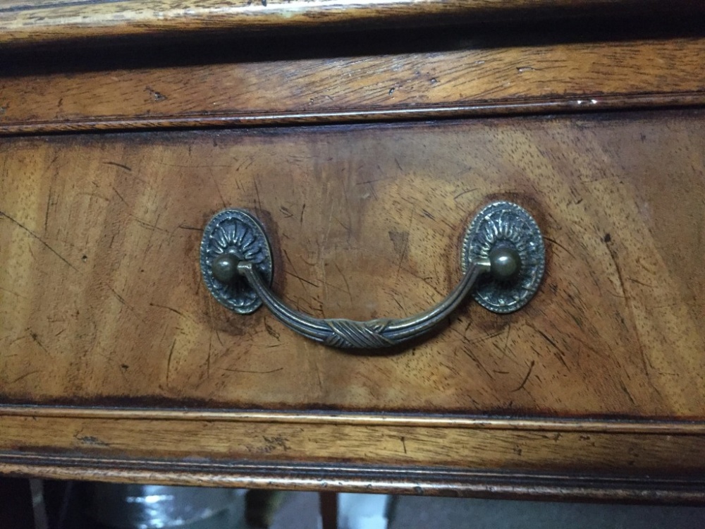 A George III style mahogany library table, with faded red leather lined top, fitted three frieze - Image 5 of 5