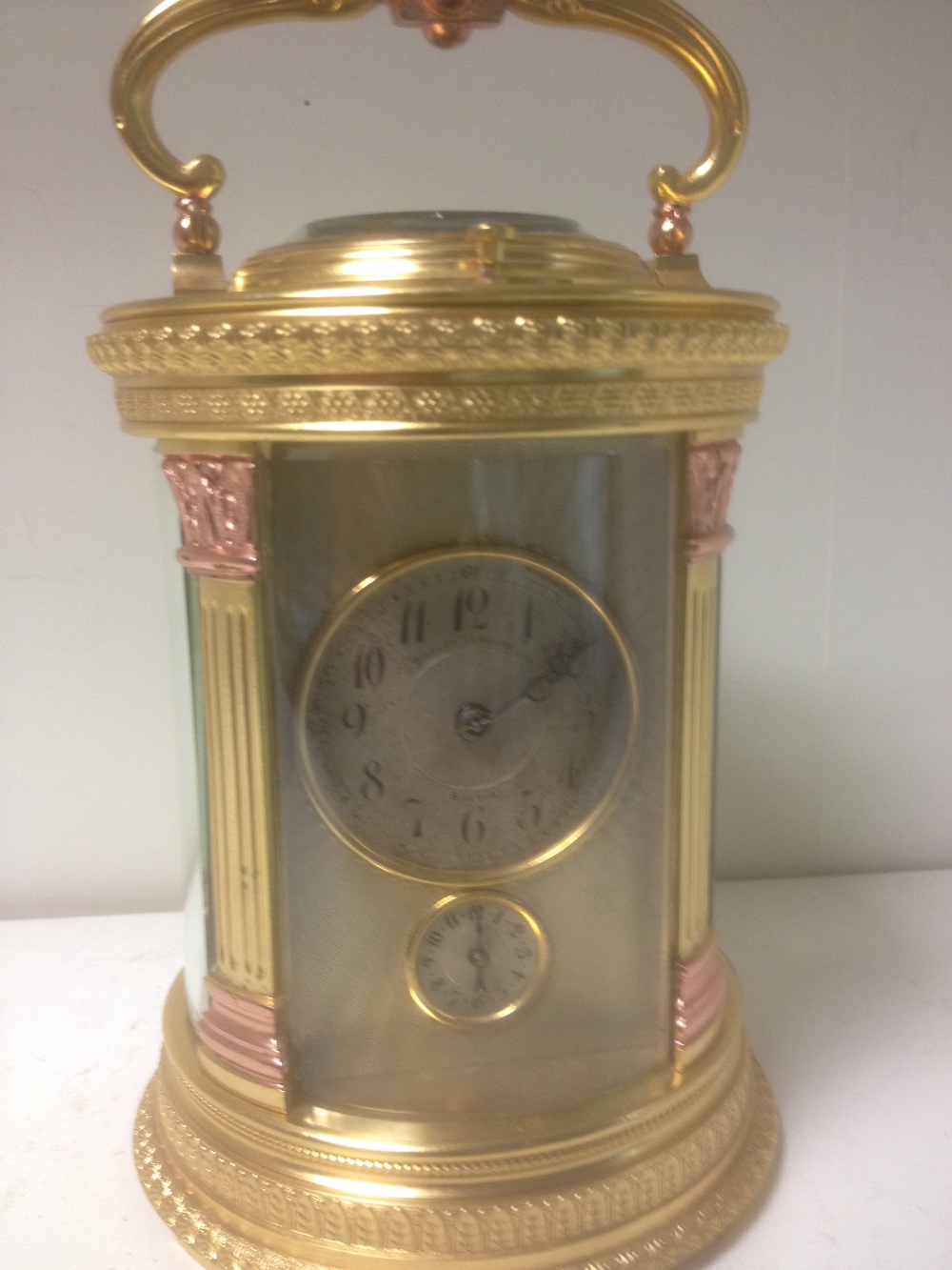 A French cylinder shaped gilt brass repeating carriage clock, circa 1900, the circular silvered dial - Image 2 of 6