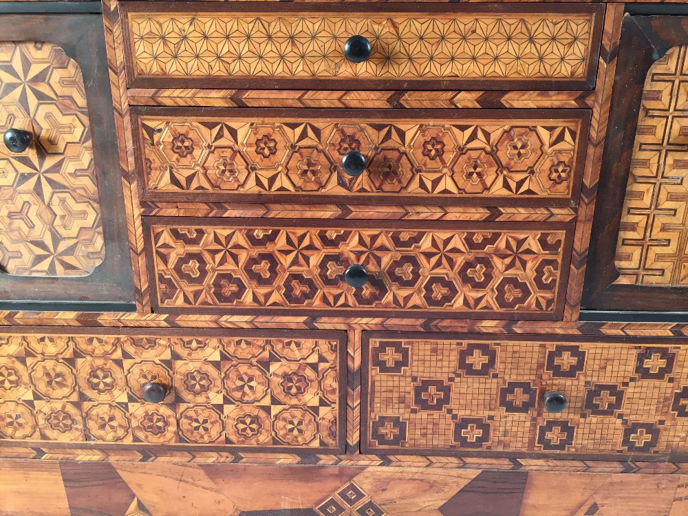 An early 20th century specimen wood parquetry cabinet, the rectangular front with a configuration of - Image 4 of 5