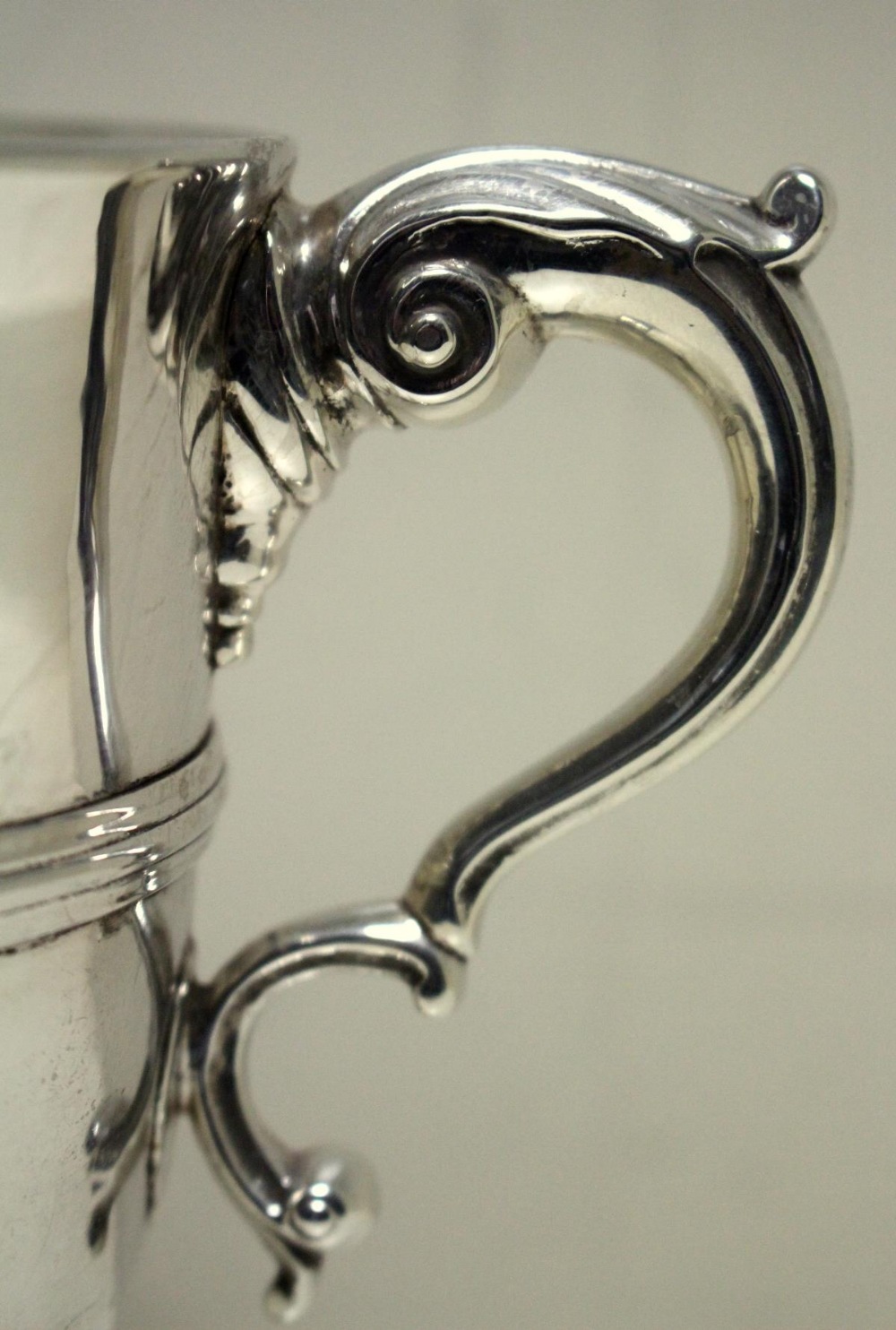 A George III Irish silver two handled cup, by Matthew West, Dublin 1771, of inverted bell shape - Image 3 of 4