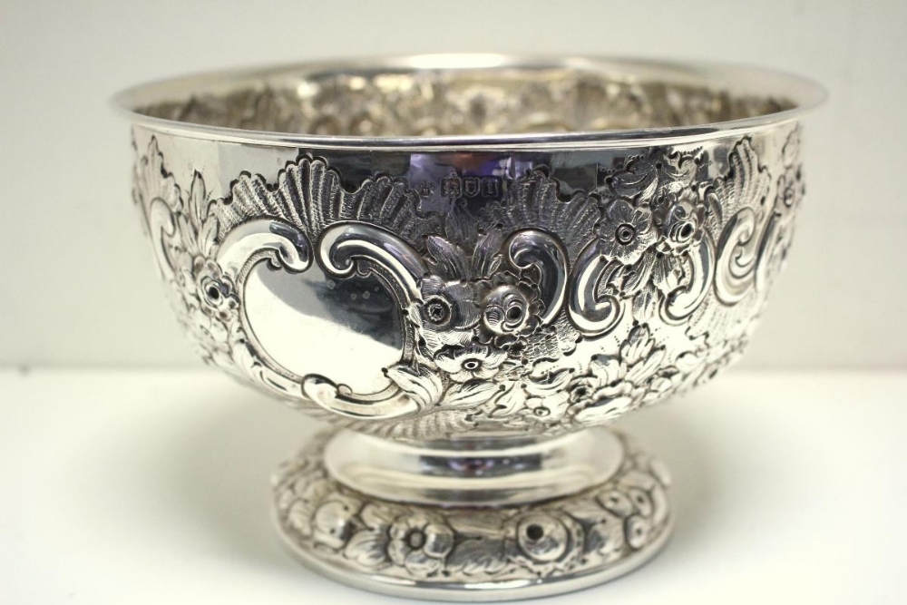 A small matched graduated pair of Edwardian silver rose bowls, one by Charles Stuart Harris, - Image 3 of 6