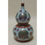 A Qianlong style Imari double gourd vase, approximately 20cm high