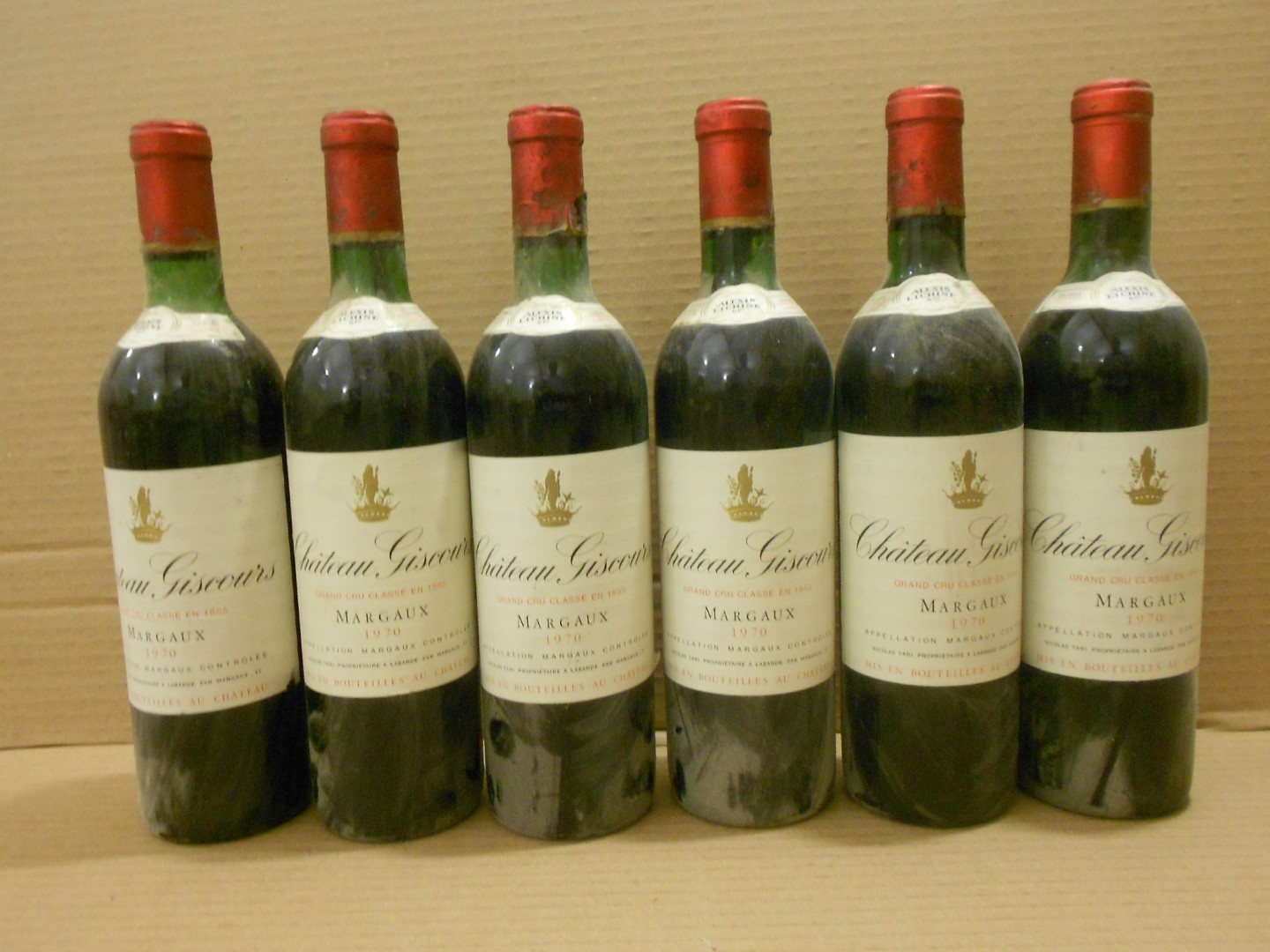 Chateau Giscours, Margaux 3eme Cru 1970, twelve bottles. Removed from a college cellar - Image 2 of 2