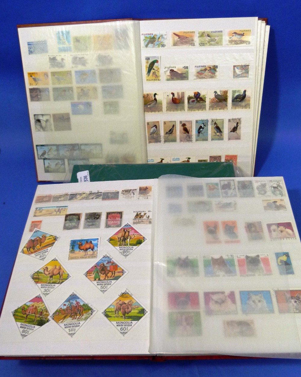 A thematic Collection of Stamps, in five stockbooks, with interest in flora and fauna (a lot)