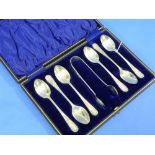 An Edwardian set of six silver Teaspoons and Sugar Nips, by William Gallimore & Sons, hallmarked