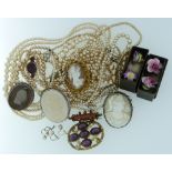 A collection of Jewellery, including a gilt metal three stone Georgian garnet brooch, a gilt metal