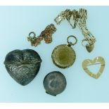 A small collection of Jewellery, including a 14k yellow gold open heart brooch, 2.5g a 9ct yellow