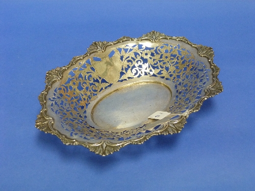 An Edwardian silver Basket, by George Nathan & Ridley Hayes, hallmarked Chester, 1907, of shaped