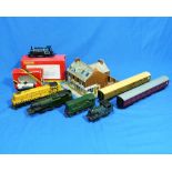 '00' gauge model railways, including R.2361 0-4-0 ST Industrial Locomotive, boxed, four boxed wagons