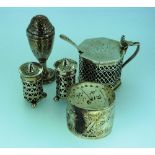 An Edwardian silver Mustard Pot, hallmarked Birmingham, 1901, of hinged hexagonal form with