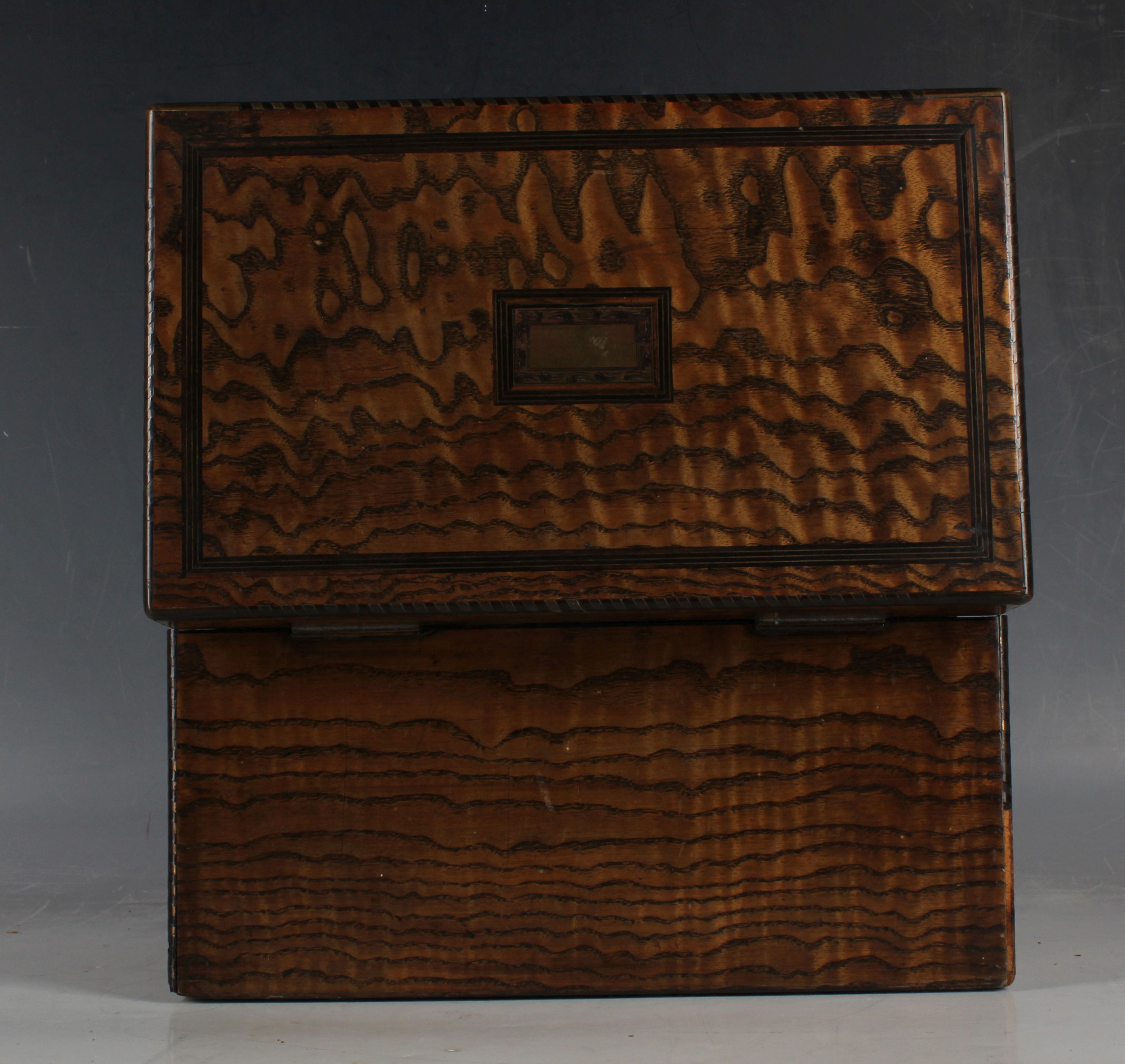 An unusual 19th Century burr ash? two division tea caddy. - Image 4 of 4