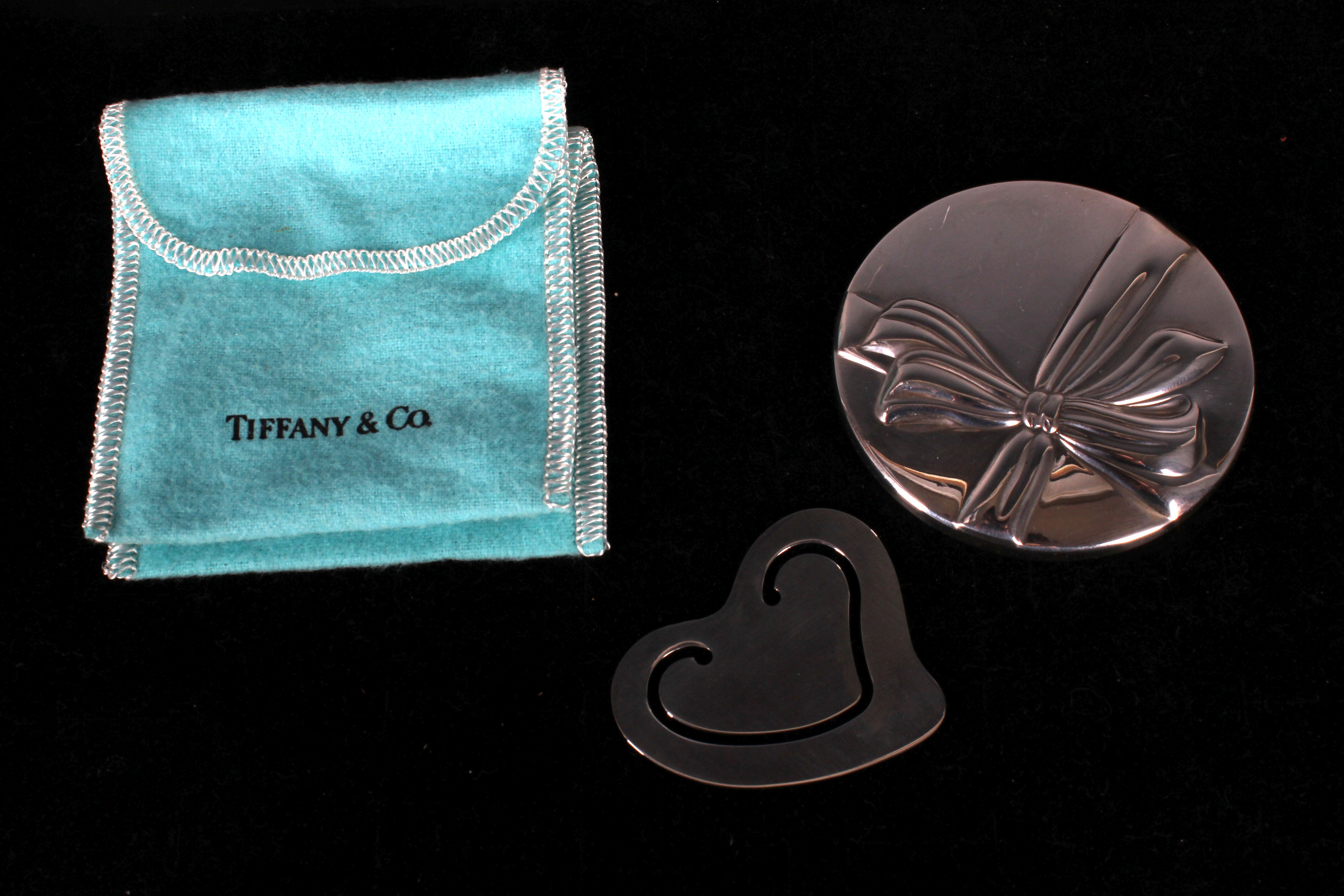 A Tiffany & Co .925 sterling silver hand mirror, with repoussé ribbon back, sold together with a - Image 2 of 2