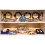 A miscellaneous collection of pottery and porcelain, to include a Continental pottery dished bowl