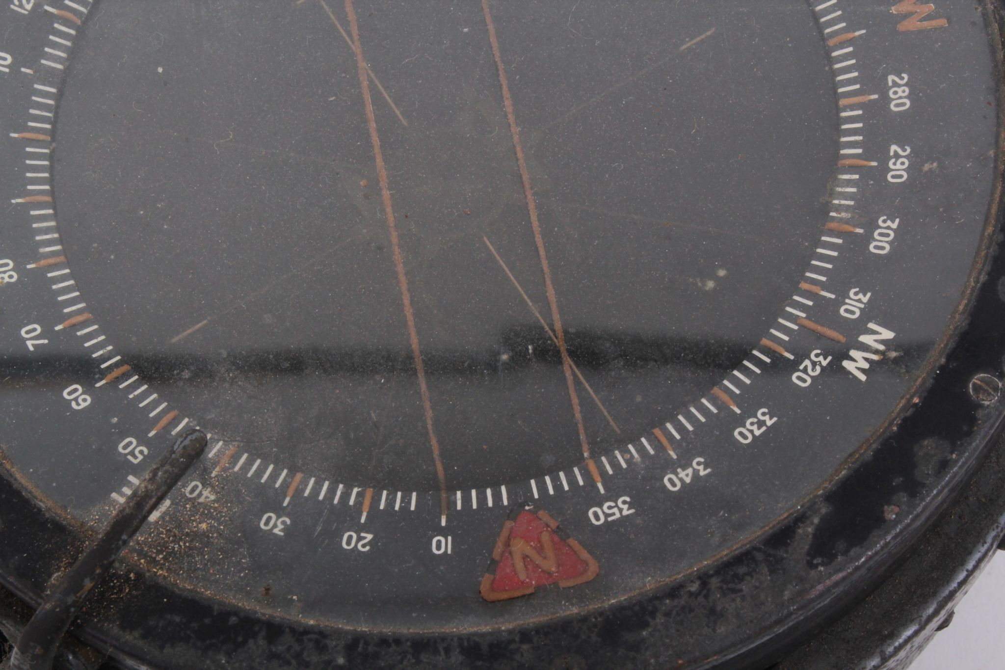 RAF WW2 aeroplane compass, type P11 as used in Spitfire and Hurricane planes, aperture approx. 9.2cm - Image 6 of 7