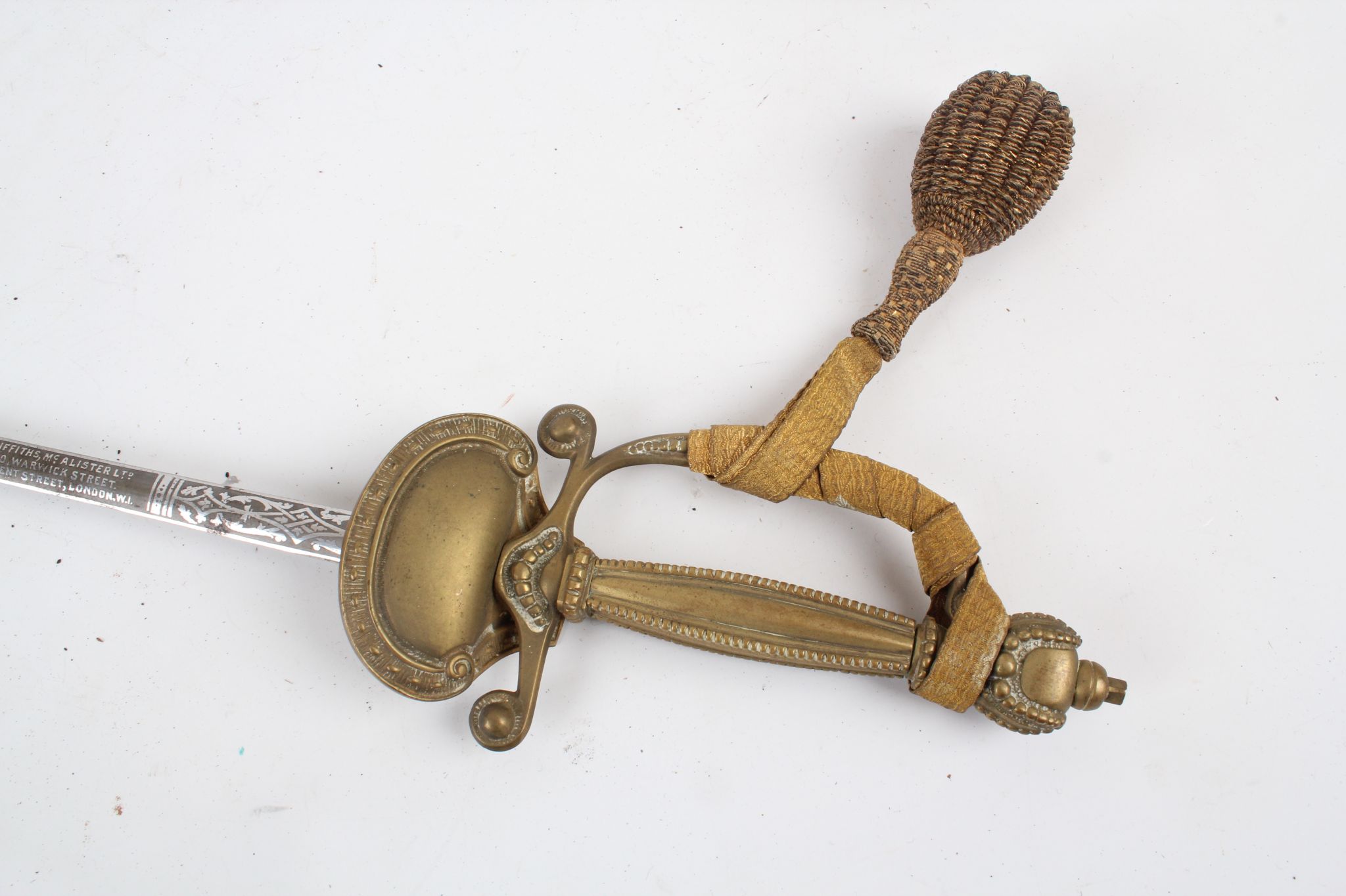 A small sword, 1890 pattern, British Royal Household / Diplomatic Court sword, gilt sword knot, - Image 3 of 9