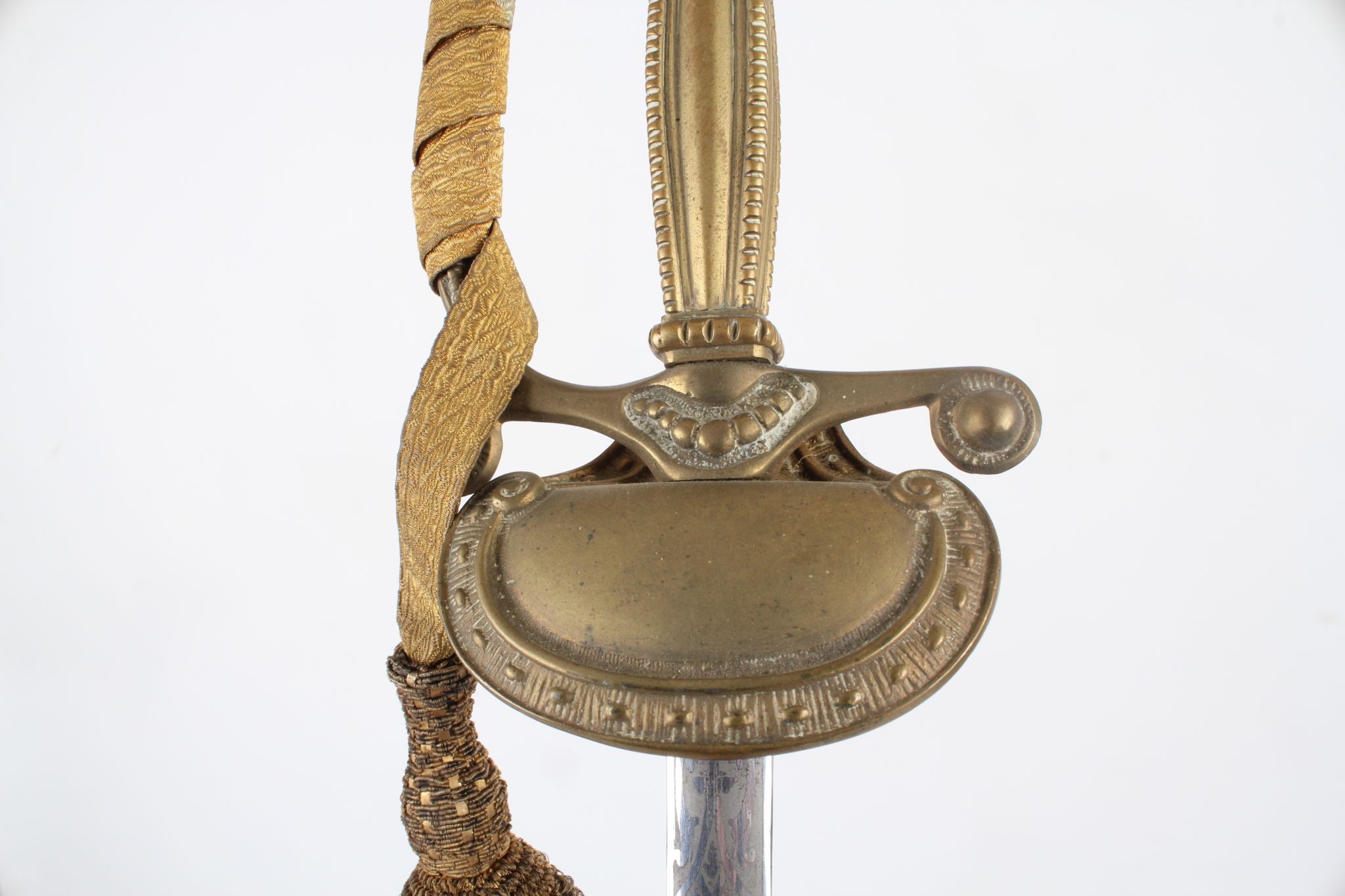 A small sword, 1890 pattern, British Royal Household / Diplomatic Court sword, gilt sword knot, - Image 9 of 9