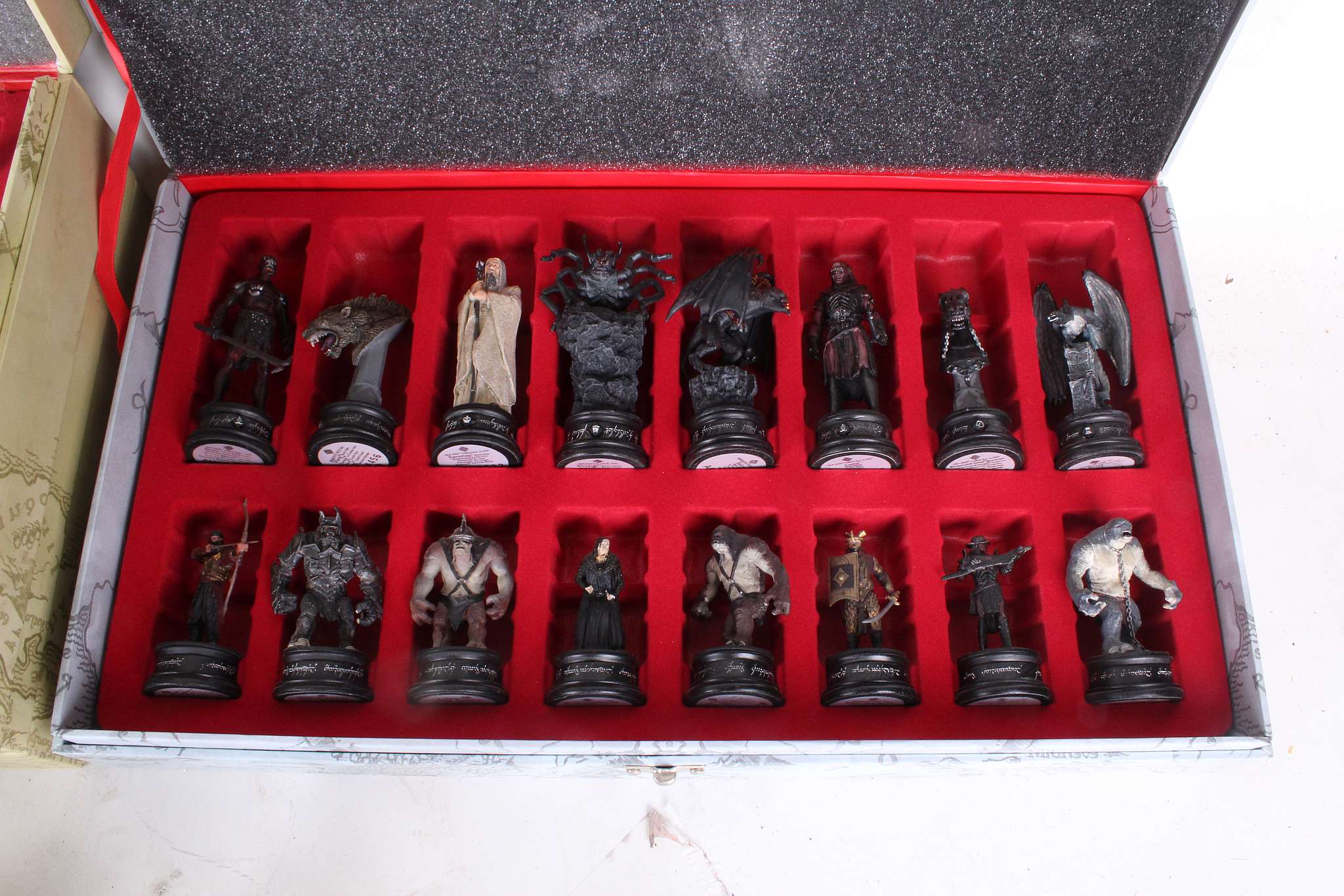 Three complete ‘Lord of the Rings’ Chess sets, by ©MMVI NLP, Inc., each set different (one set lacks - Image 5 of 8