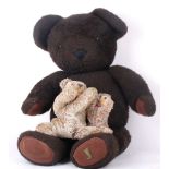 Two Steiff two-tone mohair Floppy Zotty Teddy bears, with a large Merrythought for Harrods dark