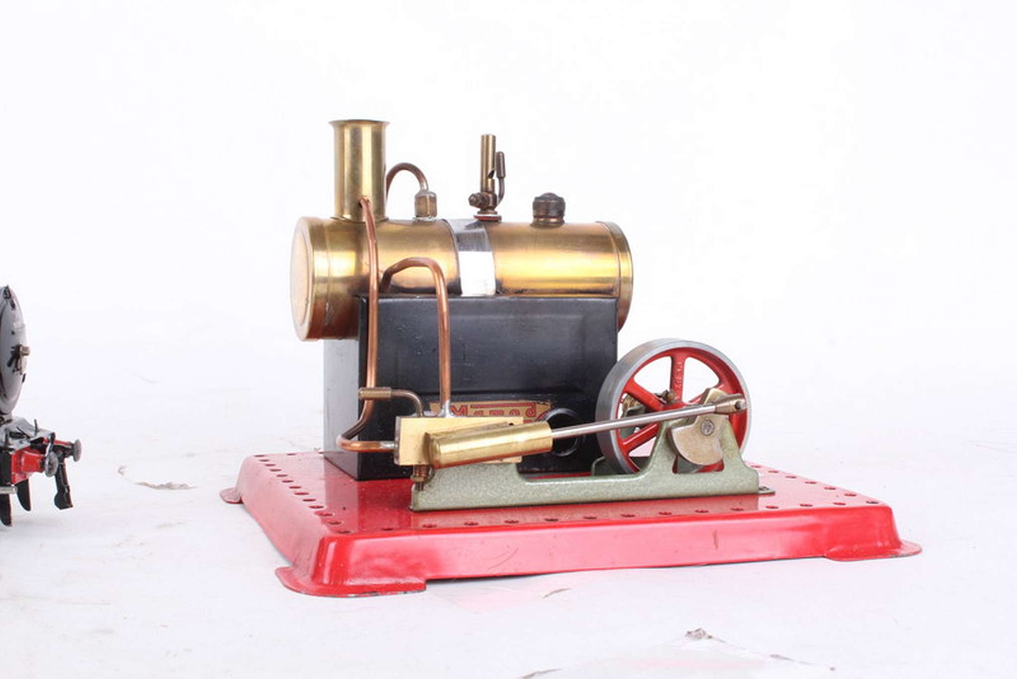 A Mamod Type TE1 Steam Tractor engine and a Mamod brass stationary engine, single cylinder, with - Image 5 of 6