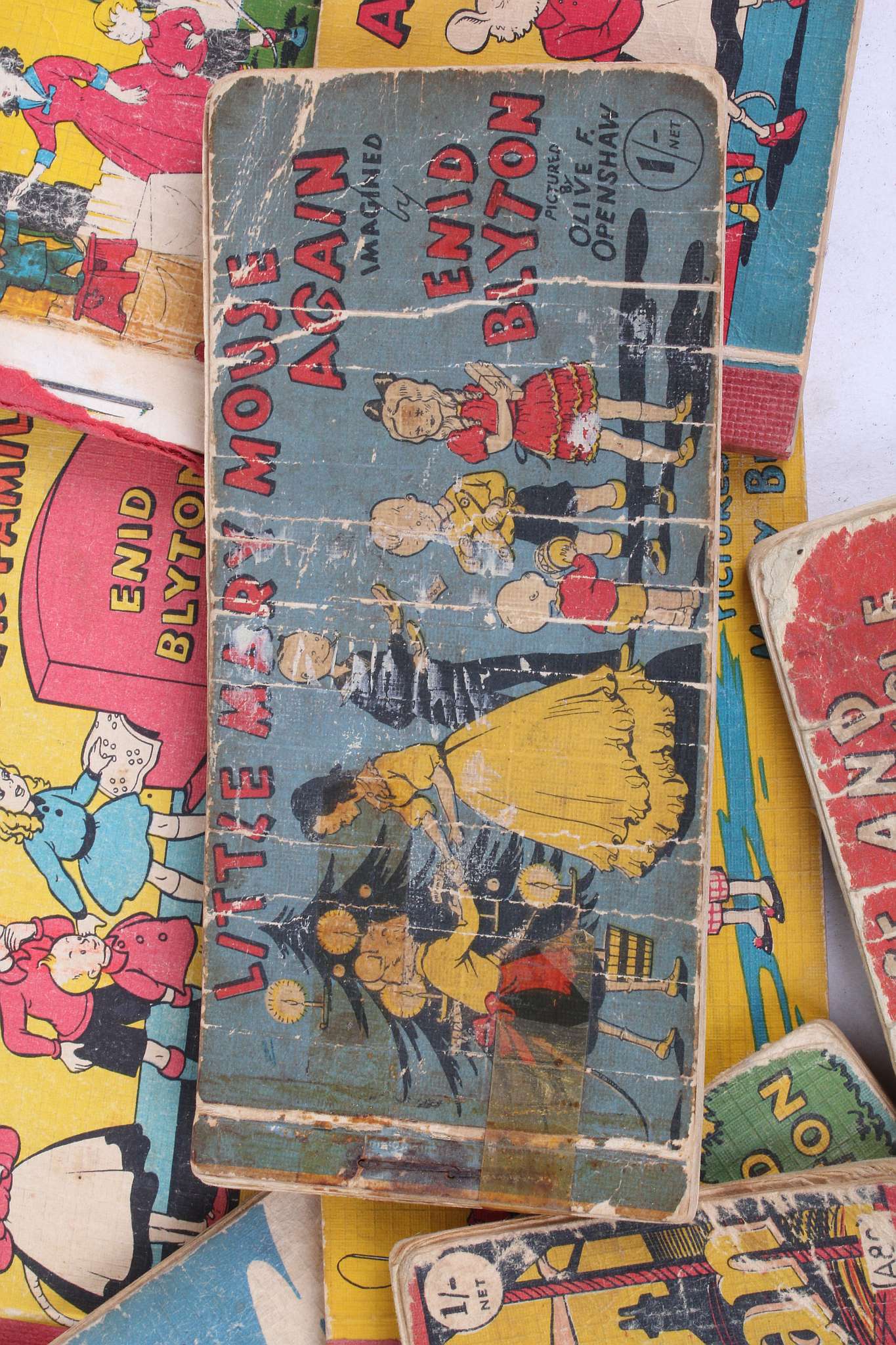 Enid Blyton mini comic books, Mary Mouse, Brockhampton Press issues (15); other comic strip books - Image 4 of 8