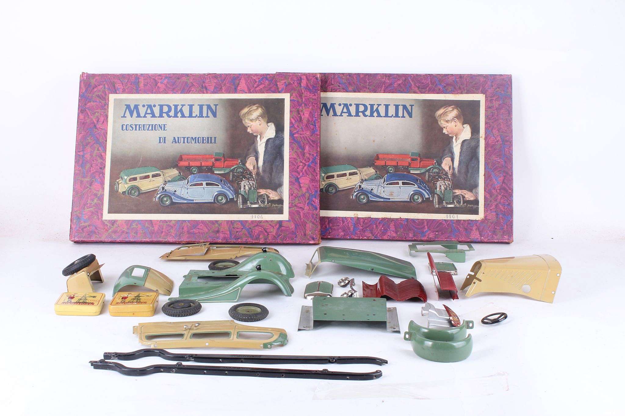 Märklin, a fine boxed automobile 1104p, in parts, to be modelled, 'Costruzione Di Automobili' (the