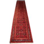 Persian Hosseinabad runner, 4.01m x 0.82m Condition Rating A
