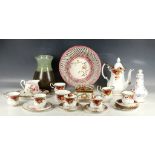 Royal Albert old country roses teapot & 6 plate setting, 17 pieces and other ceramics inc.