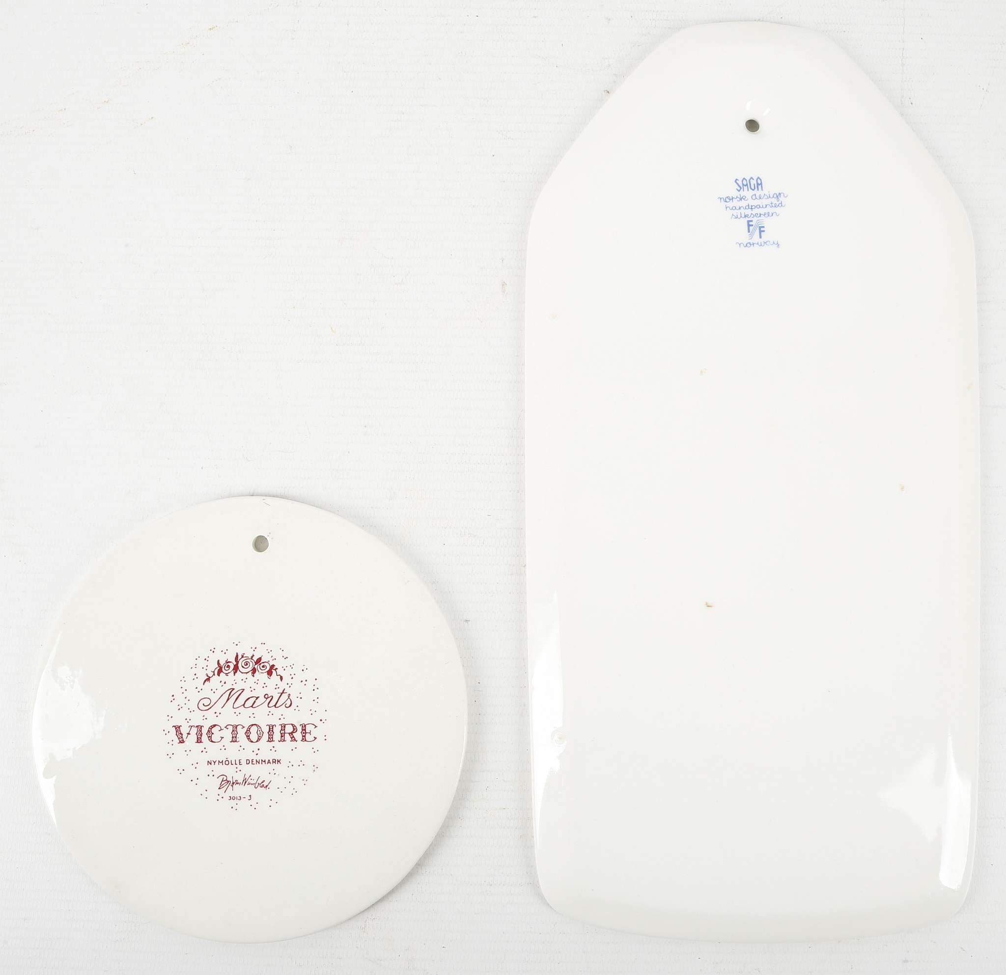A Marts Victoire Nymolle Denmark ceramic plaque, designed by Bjorn Winblad, 15cm diameter, - Image 2 of 2