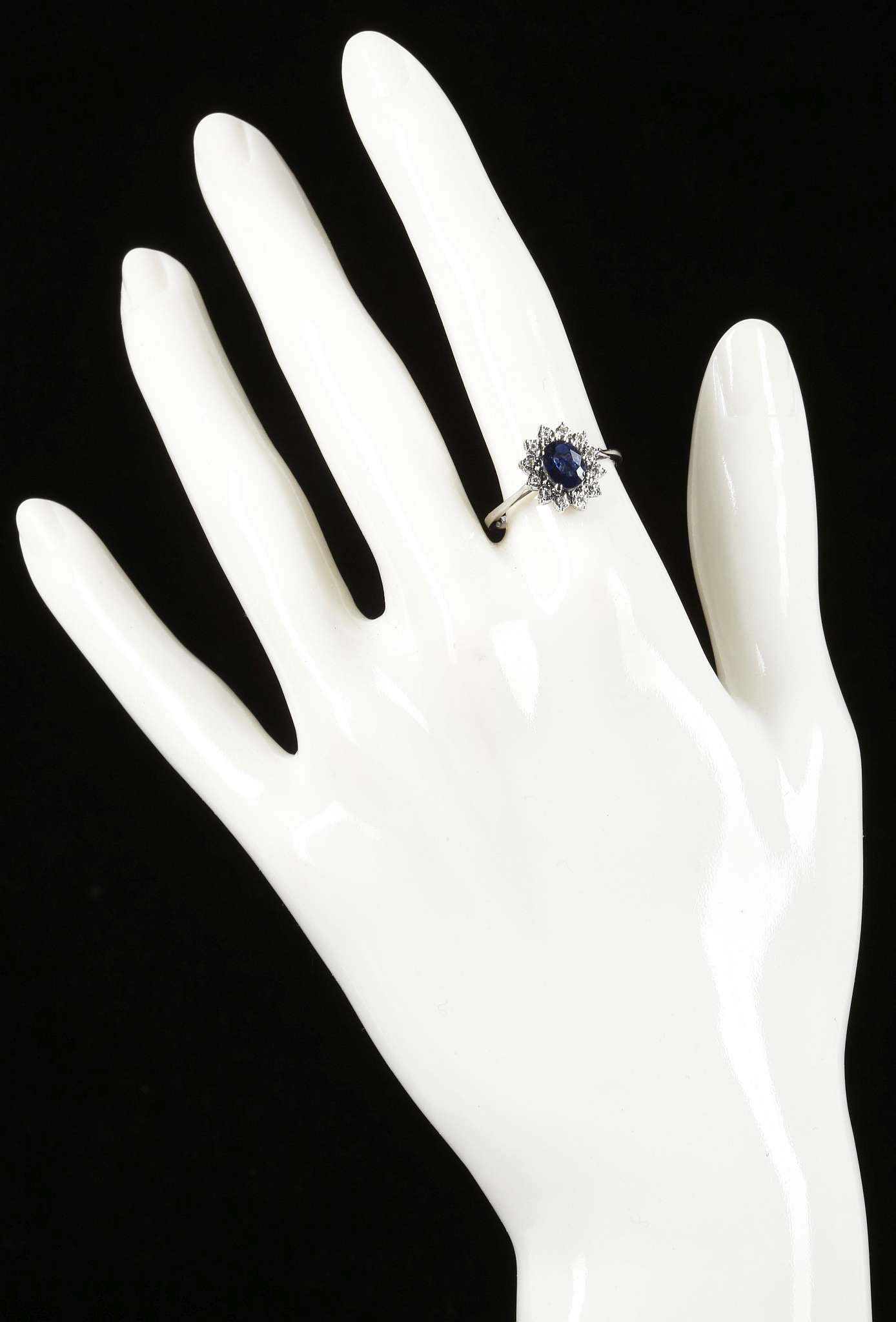 An 18ct white gold, sapphire and diamond cluster r - Image 2 of 2