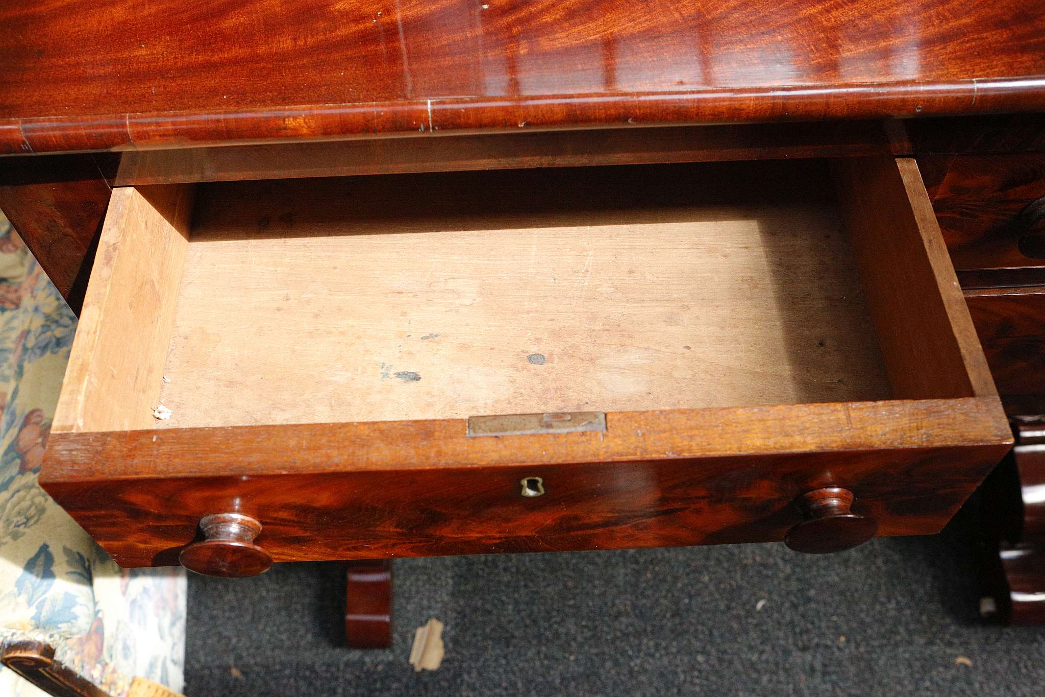 A 19th century French mahogany dressing chest, with articulated mirror over three drawers on - Image 6 of 7