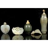 A COLLECTION OF THREE PALE CELADON SNUFF BOTTLES AND TWO PENDANTS. Late Qing / Republican era. One